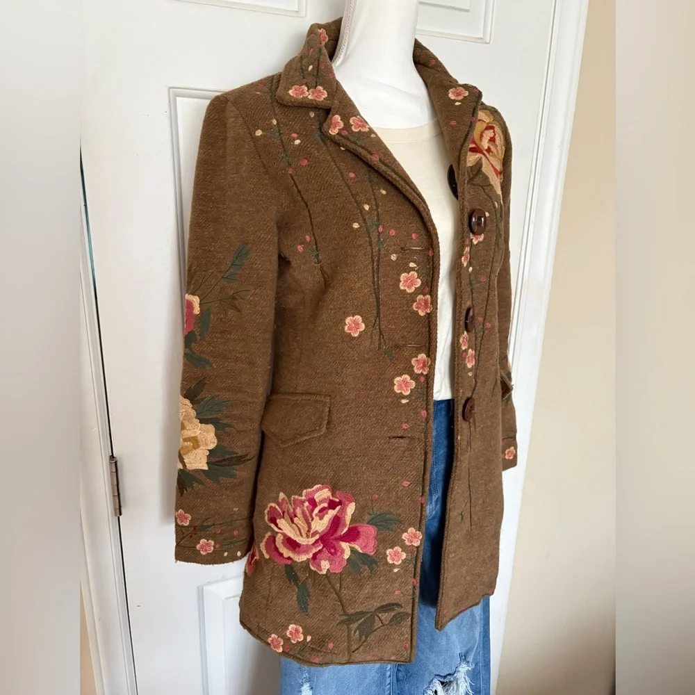 100% Wool Bohemian embroidery cottagecore coat - Picture 3 of 14